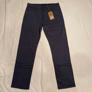 NWT - Lucky Brand pants 221 Straight Size: W33L32 Color: Parisian Night